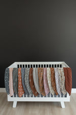 Mebie Baby Gender Neutral Infant Muslin quilt its 100% cotton. Looks great in any nursery.