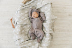 Mebie Baby Sand Rainbow Muslin Quilt. Mebie Baby Gender Neutral Infant Muslin quilt its 100% cotton. Looks great in any nursery.
