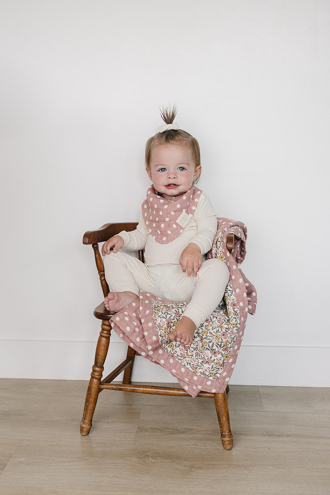 Sunny Petals + Pink Polka Dot Muslin Quilt