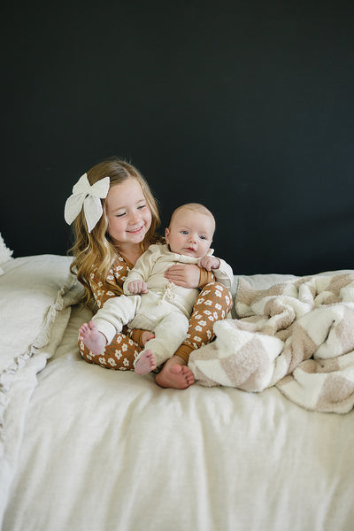 Mebie Baby Cream Bamboo Snap Long Sleeve Ribbed Bodysuit