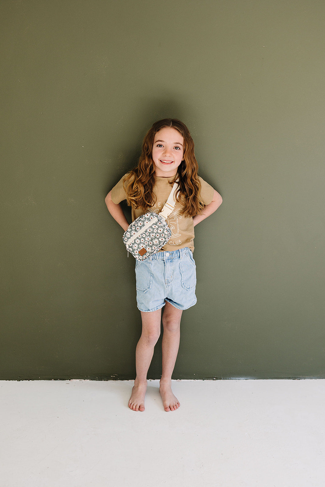 Green Daisy Mini Fanny Pack