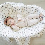 Mebie Baby Gender Neutral Infant Muslin quilt its 100% cotton. Looks great in any nursery. 