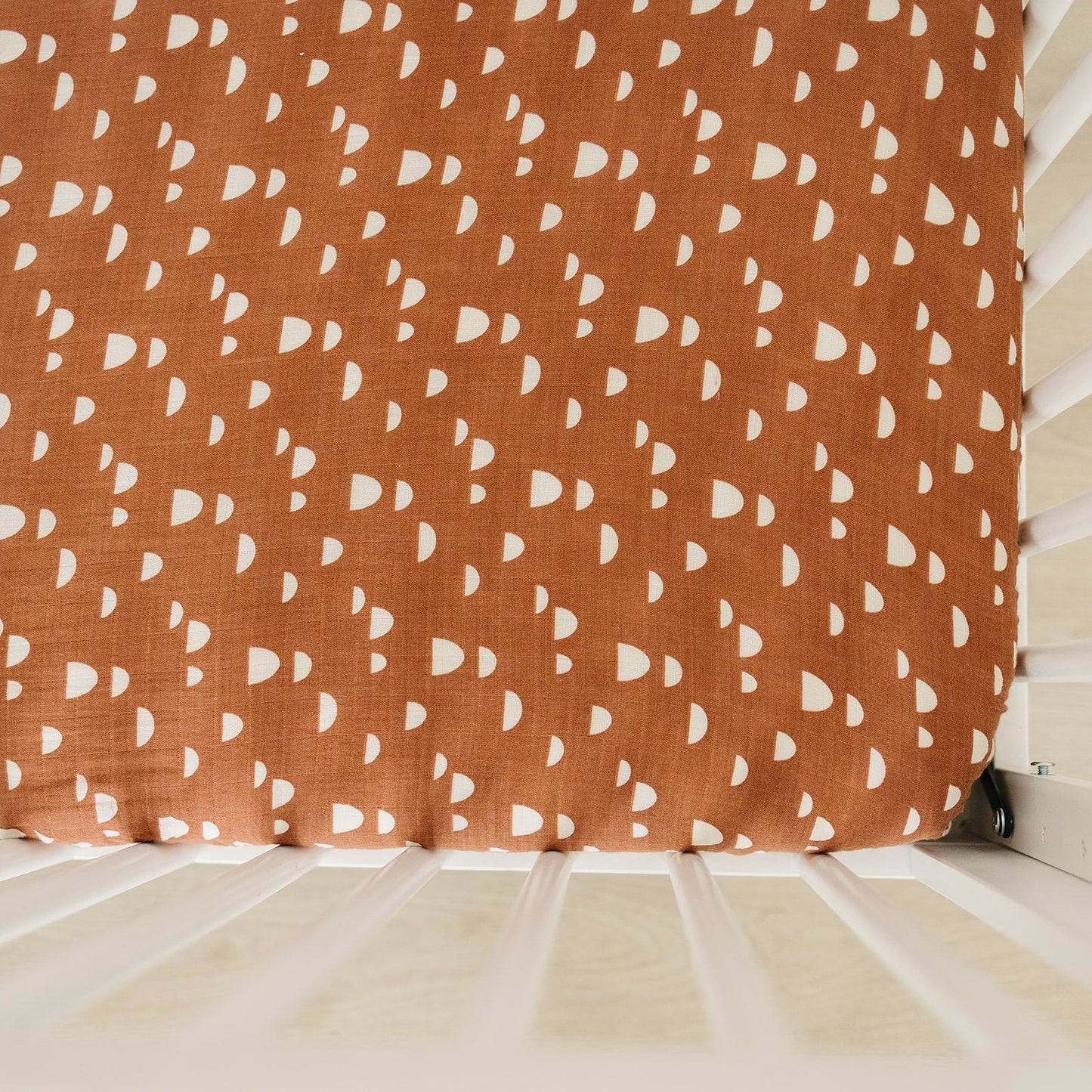 Arches Crib Sheet Freshly Picked + Mebie Baby