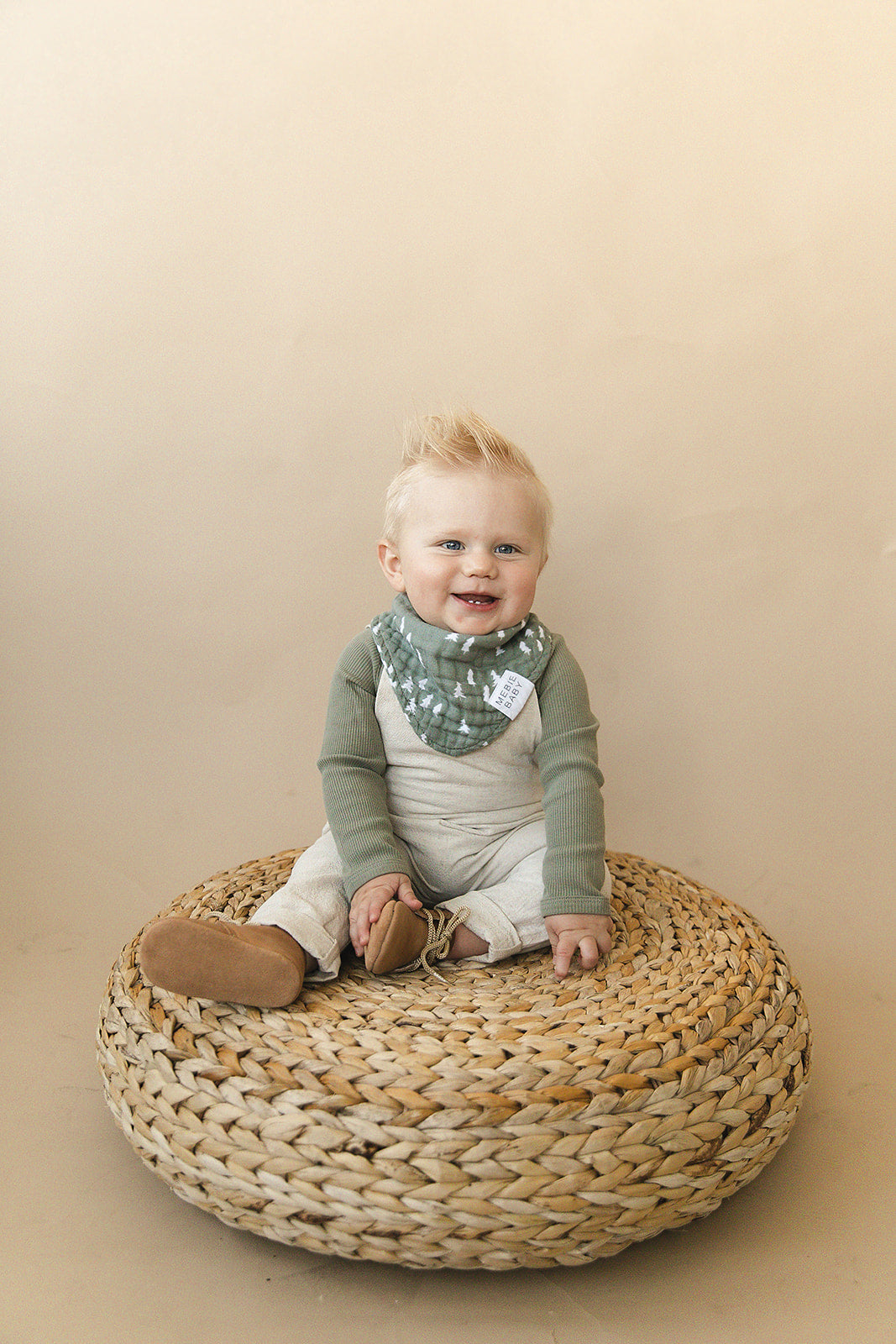 Pines Muslin Bib