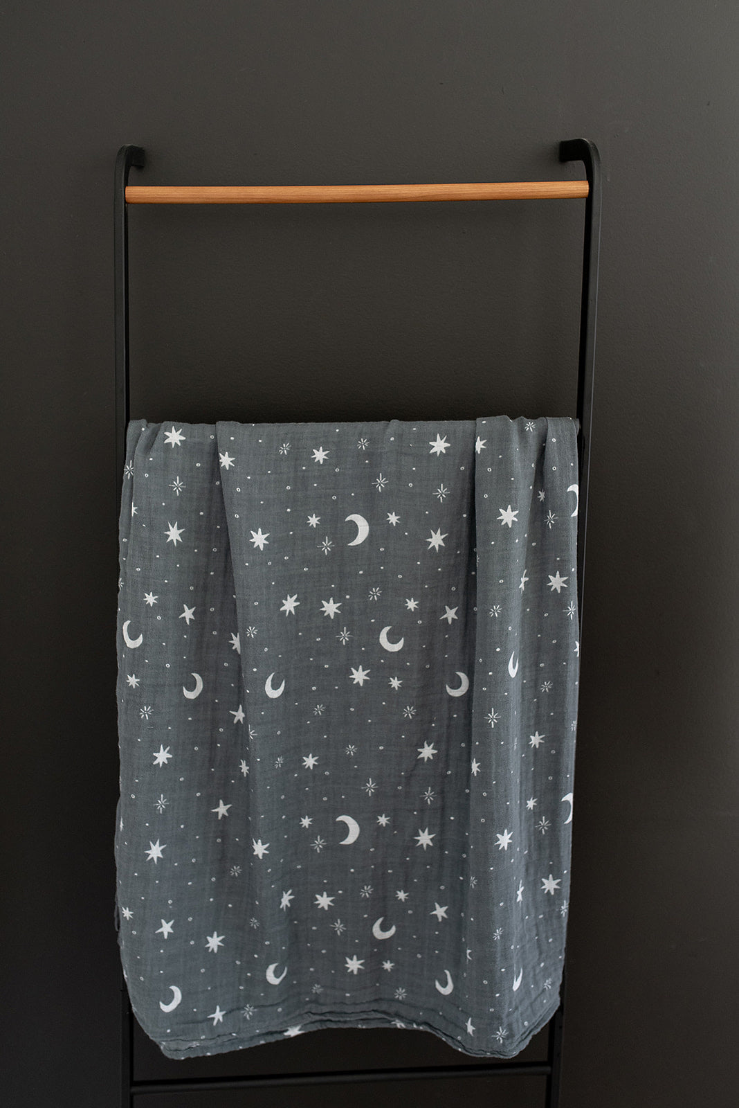 Mebie Baby Gender Neutral Infant Muslin Swaddle its 100% cotton.